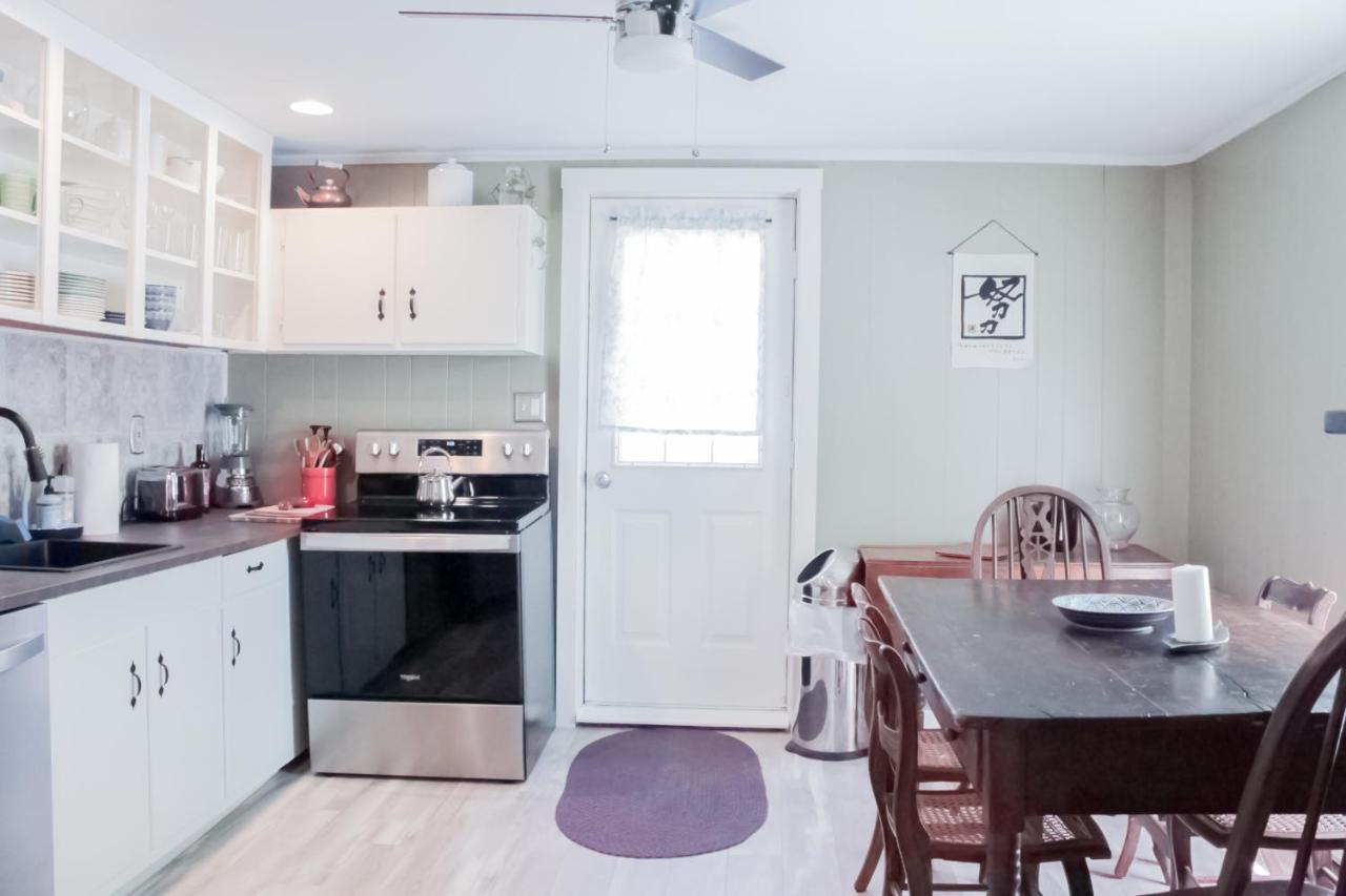 Honeysuckle Suite Apartment In Downtown רוקלנד מראה חיצוני תמונה