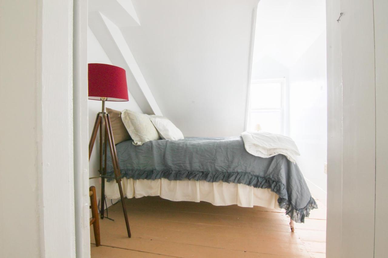 Honeysuckle Suite Apartment In Downtown רוקלנד מראה חיצוני תמונה